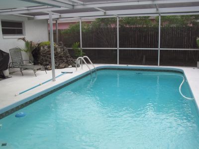 Swimming Pool Repair Service